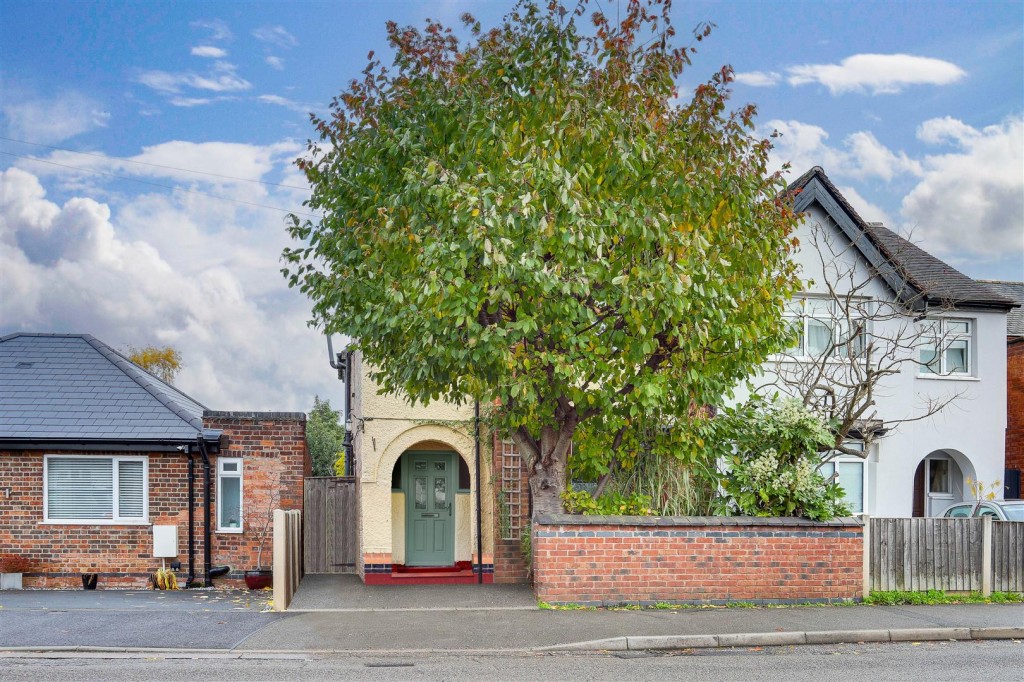 College Street, Long Eaton, Nottinghamshire, NG10 4GW