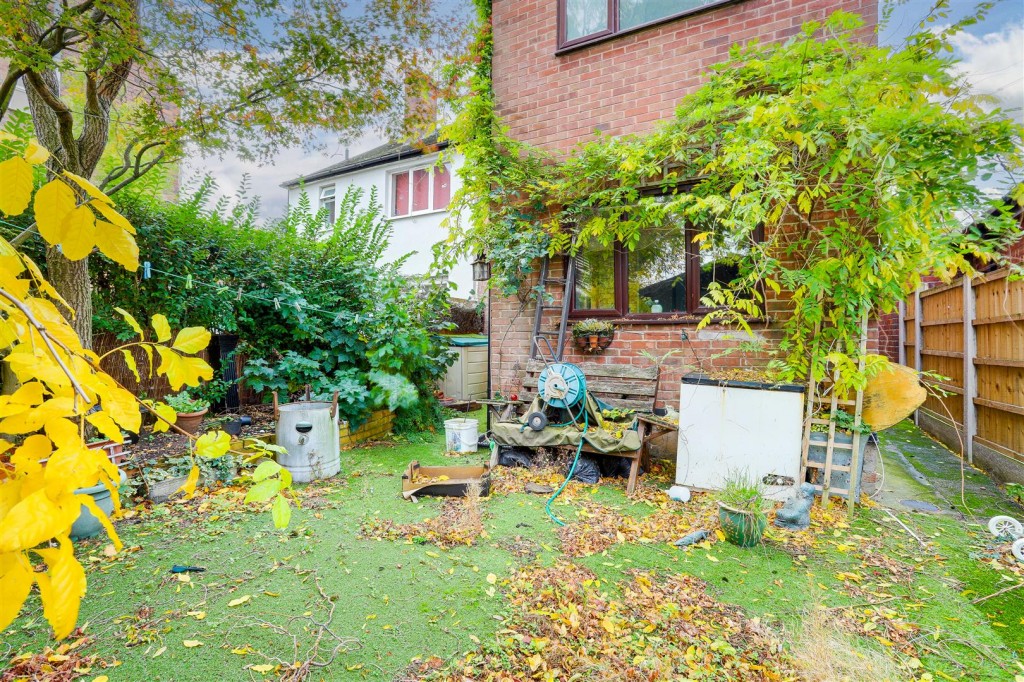 College Street, Long Eaton, Nottinghamshire, NG10 4GW