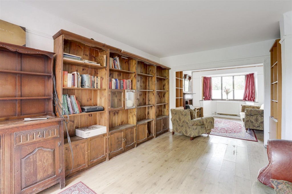 College Street, Long Eaton, Nottinghamshire, NG10 4GW