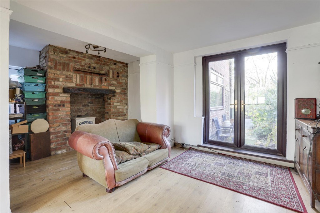 College Street, Long Eaton, Nottinghamshire, NG10 4GW