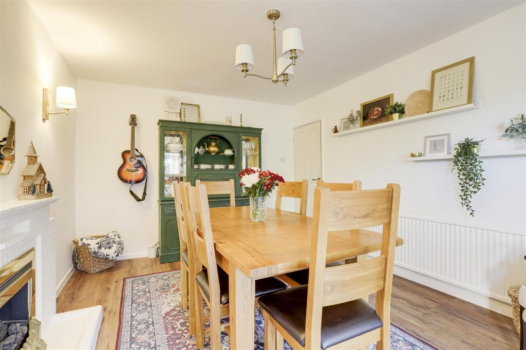 Barden Road, Woodthorpe, Nottinghamshire, NG3 5QD