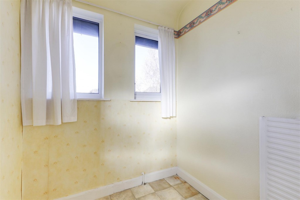 Hadbury Road, Basford, Nottinghamshire, NG5 1JZ