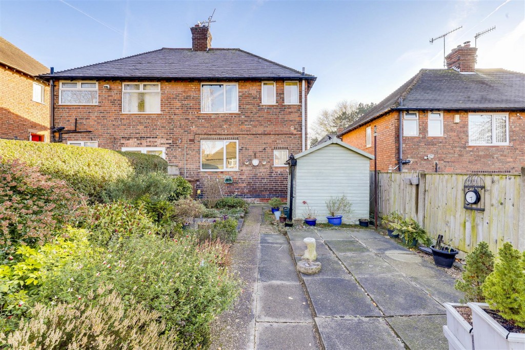 Hadbury Road, Basford, Nottinghamshire, NG5 1JZ