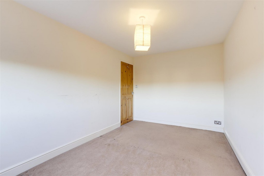 Valley Road, Sherwood, Nottinghamshire, NG5 1HL