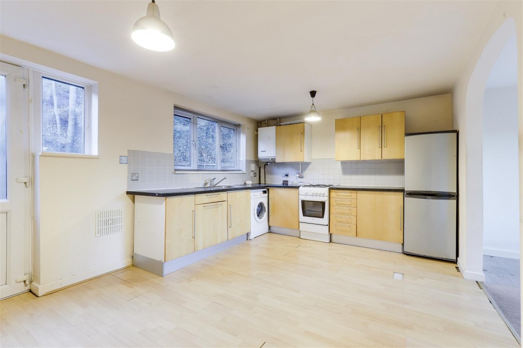 Valley Road, Sherwood, Nottinghamshire, NG5 1HL