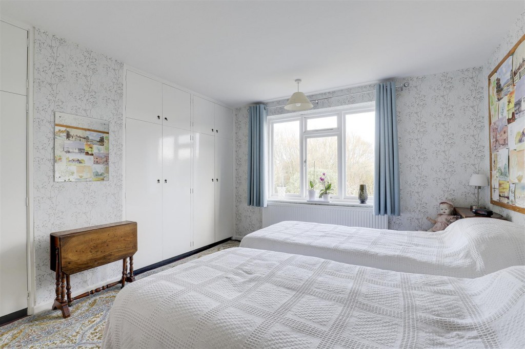 Seymour Road, West Bridgford, Nottinghamshire, NG2 5EE