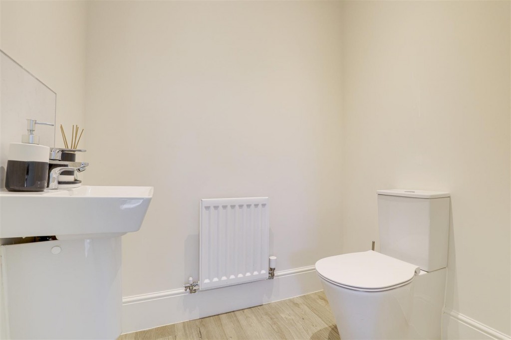 Newton Lane, Newton, Nottinghamshire, NG13 8UW