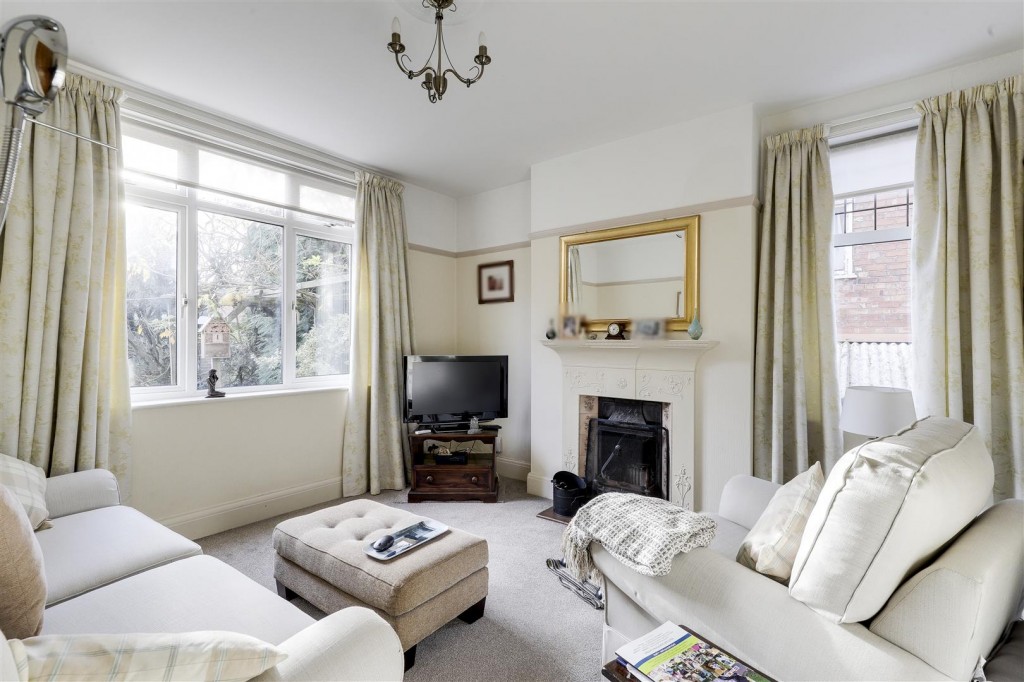 Acton Road, Arnold, Nottinghamshire, NG5 7AB