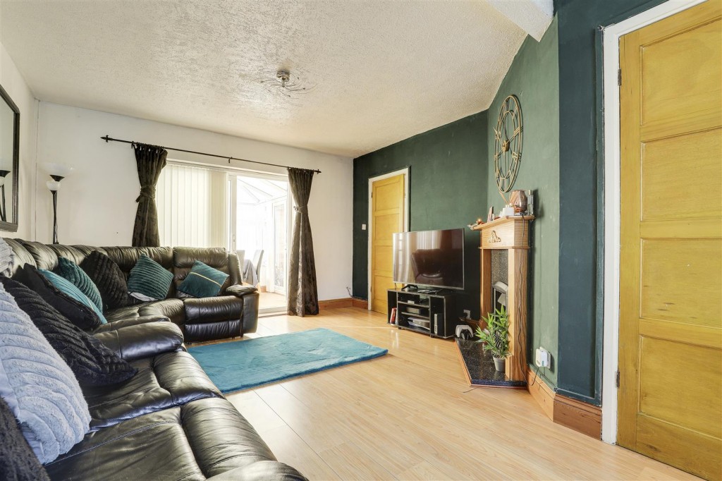 Hillbeck Crescent, Nottingham, Nottinghamshire, NG8 2EX