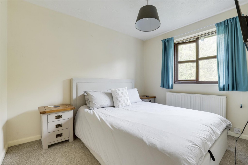 Hotspur Drive, Colwick, Nottinghamshire, NG4 2BS