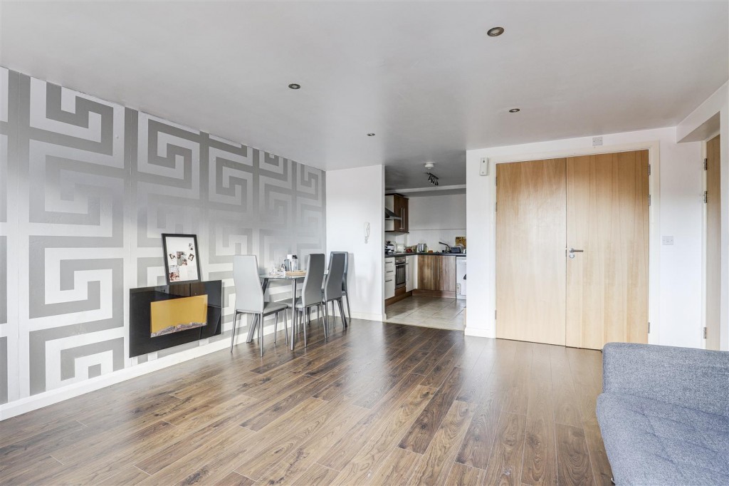 Haydn Road, Sherwood, Nottinghamshire, NG5 2JU