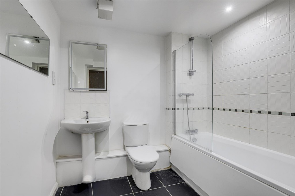 Haydn Road, Sherwood, Nottinghamshire, NG5 2JU