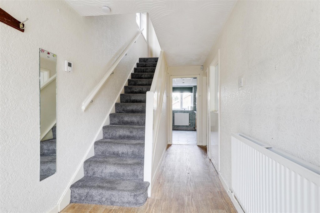 Revelstoke Way, Rise Park, Nottinghamshire, NG5 5AR