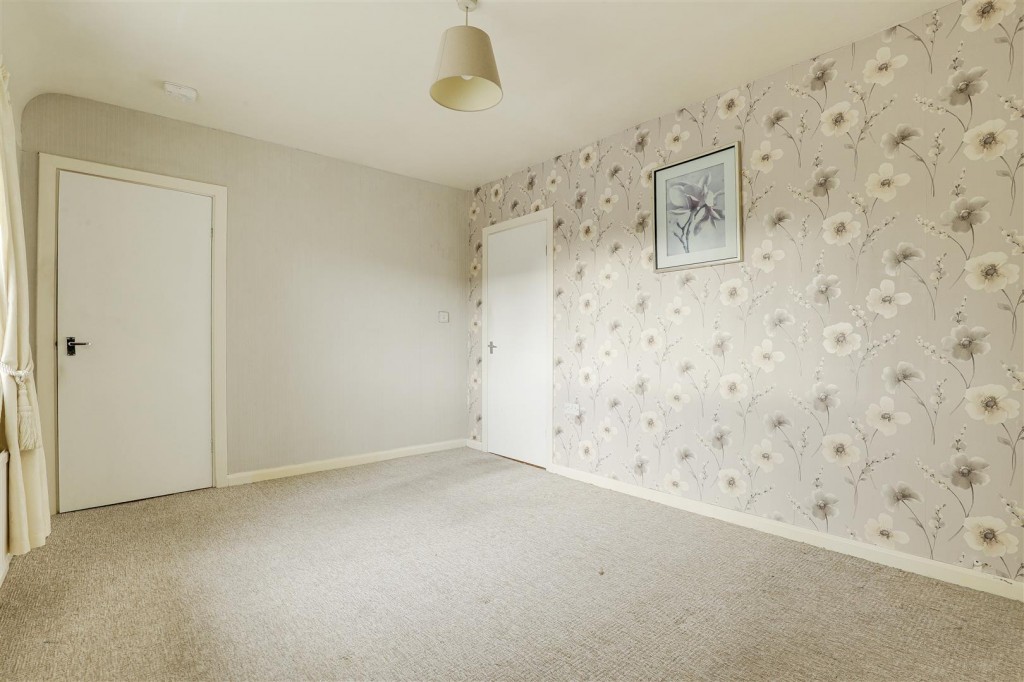 Heathfield Road, Nottingham, Nottinghamshire, NG5 1NN