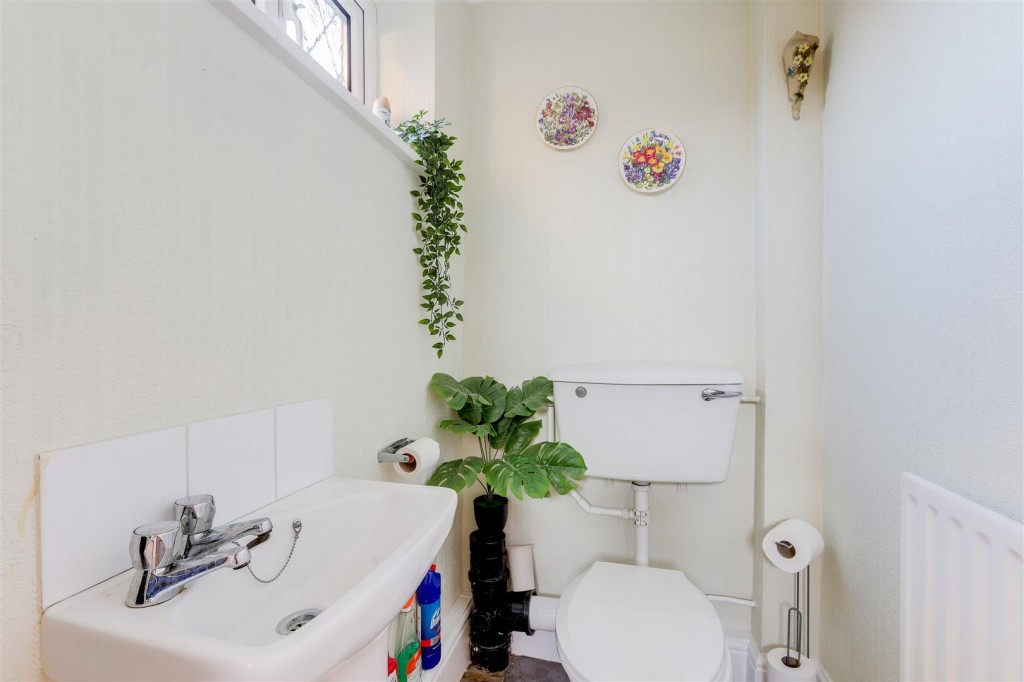 Rosslyn Drive, Hucknall, Nottinghamshire, NG15 8BU