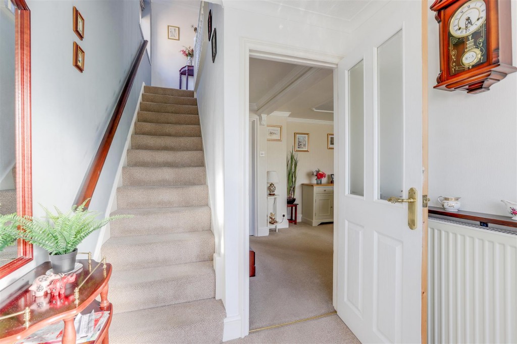 Rosslyn Drive, Hucknall, Nottinghamshire, NG15 8BU