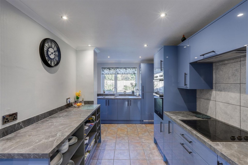 Rosslyn Drive, Hucknall, Nottinghamshire, NG15 8BU