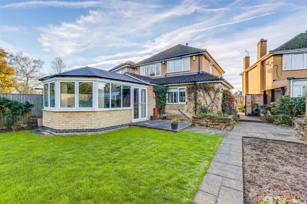 Rosslyn Drive, Hucknall, Nottinghamshire, NG15 8BU