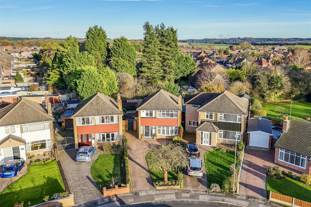 Rosslyn Drive, Hucknall, Nottinghamshire, NG15 8BU