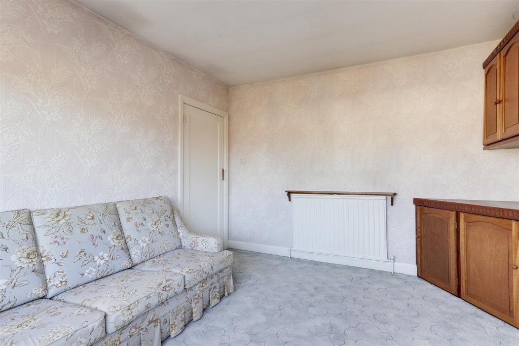 Dovedale Road, Bakersfield, Nottinghamshire, NG3 7GS