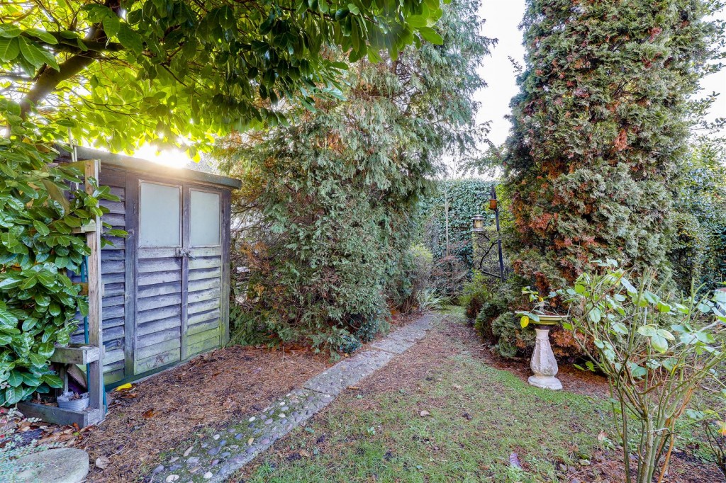 Dovedale Road, Bakersfield, Nottinghamshire, NG3 7GS