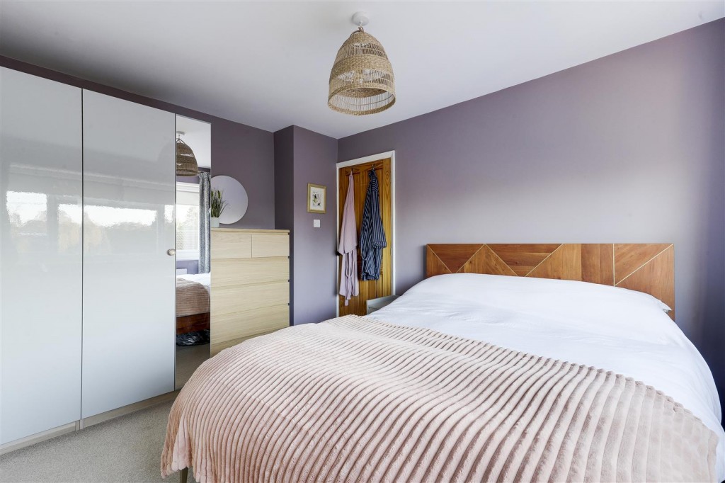 Walsingham Road, Woodthorpe, Nottinghamshire, NG5 4NU