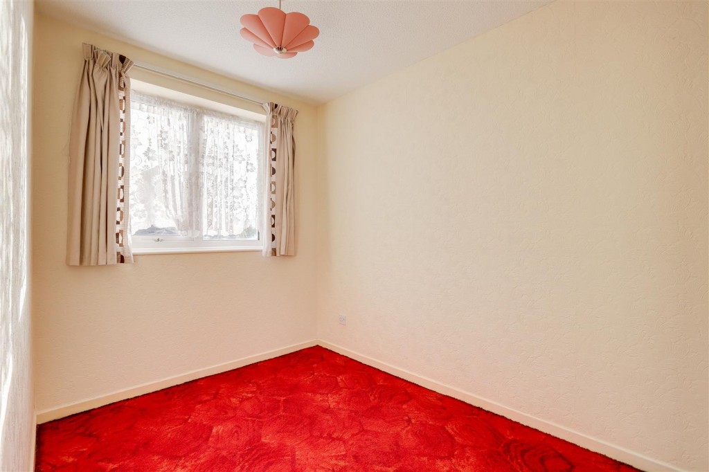 Borman Close, Hempshill Vale, Nottinghamshire, NG6 7AY