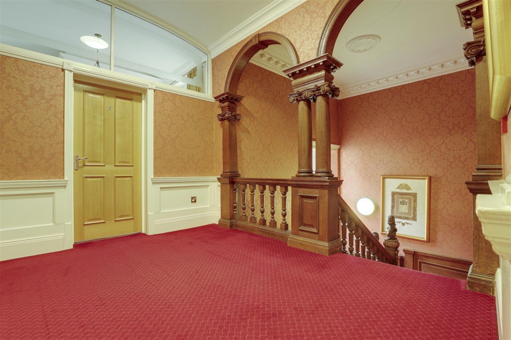 Edwalton Hall, Village Street, Edwalton, Nottinghamshire, NG12 4HE