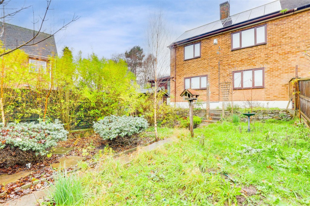 Seagrave Road, Strelley, Nottinghamshire, NG8 6NF