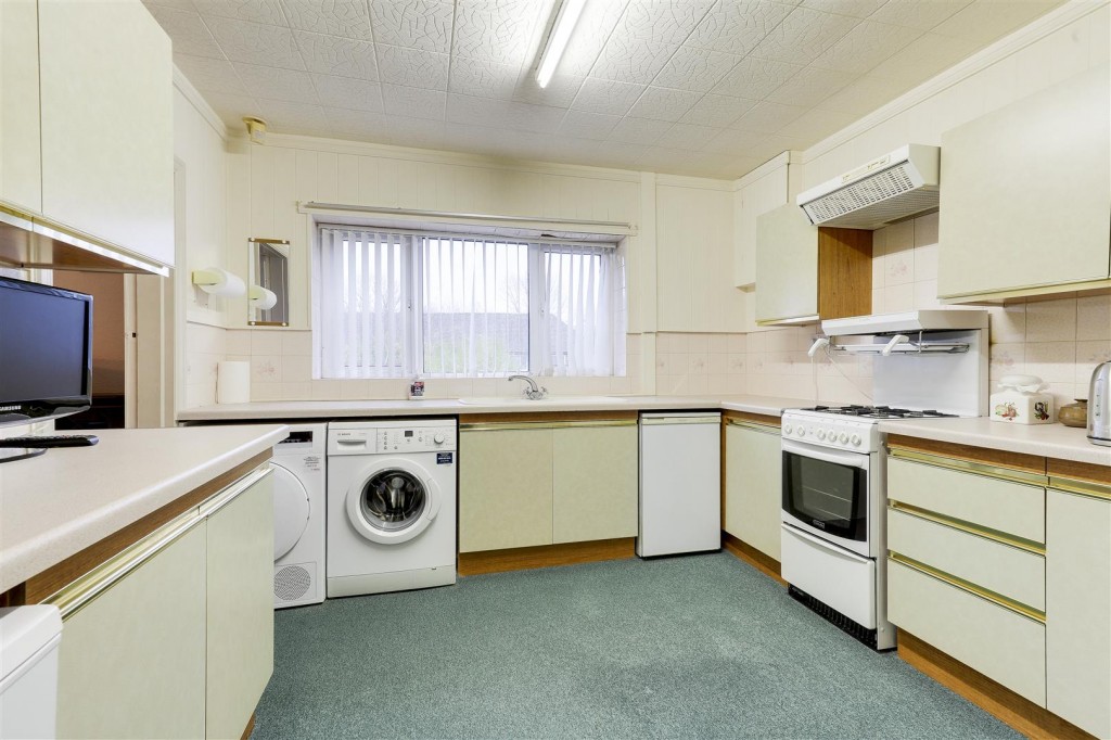 Seagrave Road, Strelley, Nottinghamshire, NG8 6NF