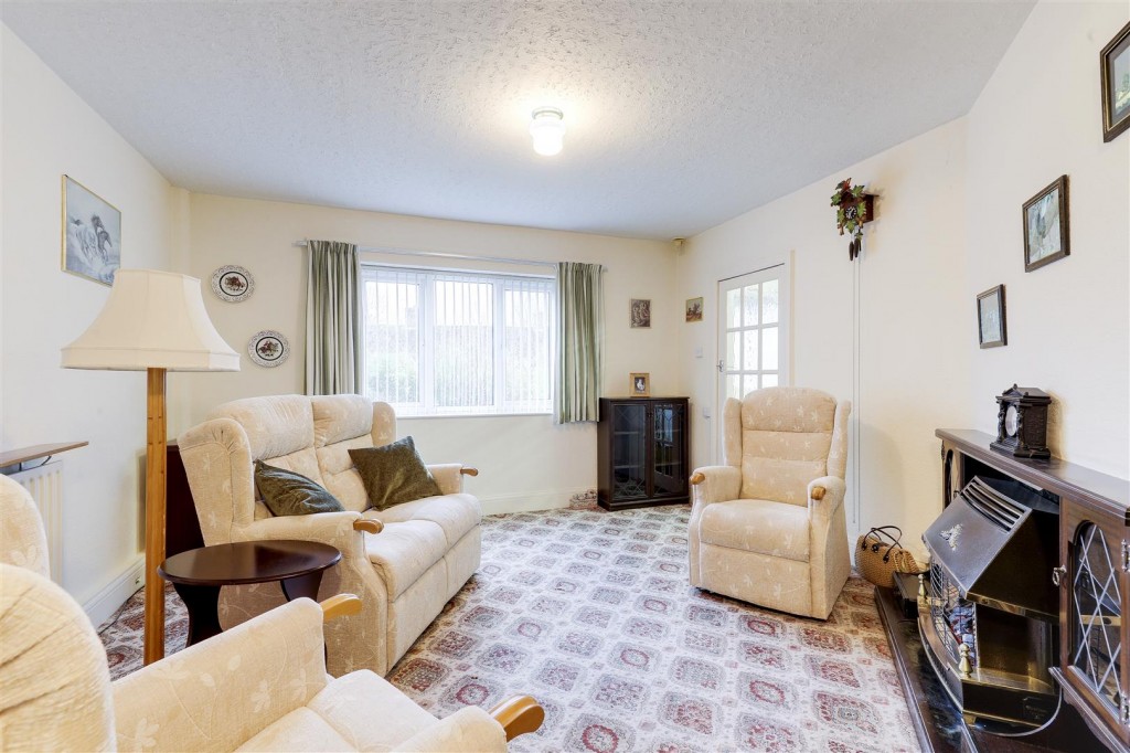 Seagrave Road, Strelley, Nottinghamshire, NG8 6NF