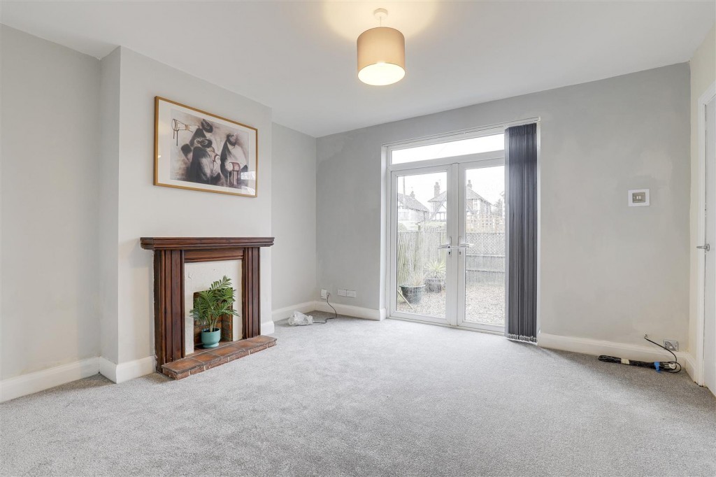 Cavendish Road, Carlton, Nottinghamshire, NG4 3SB