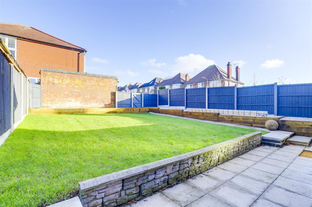 Coningsby Road, Woodthorpe, Nottinghamshire, NG5 4LG