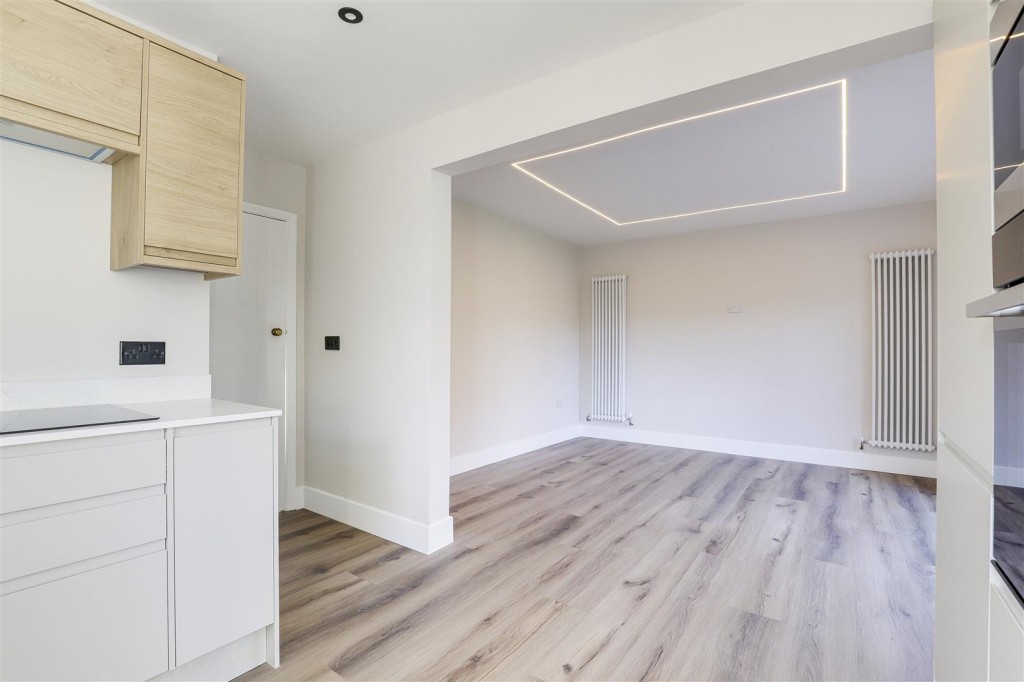 Coningsby Road, Woodthorpe, Nottinghamshire, NG5 4LG