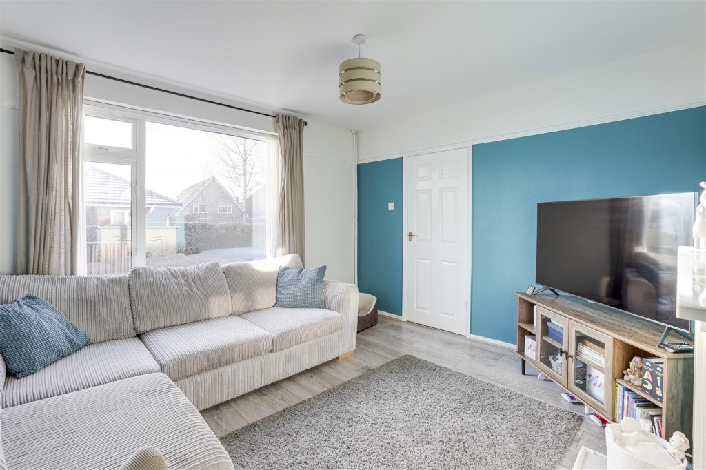 Vine Crescent, Sandiacre, Derbyshire, NG10 5BZ