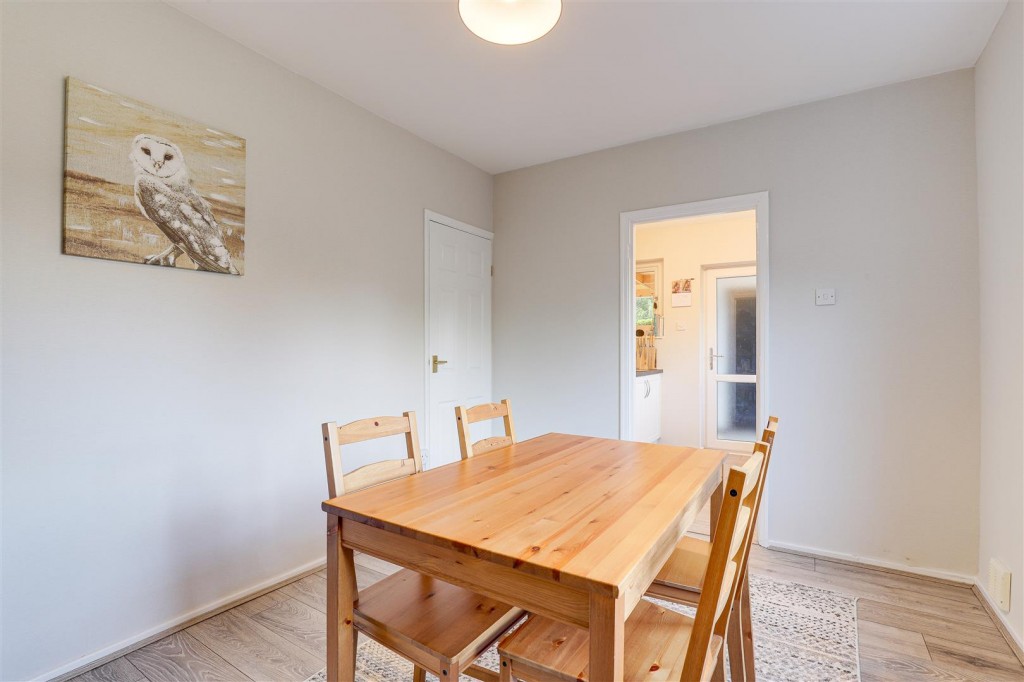 Vine Crescent, Sandiacre, Derbyshire, NG10 5BZ