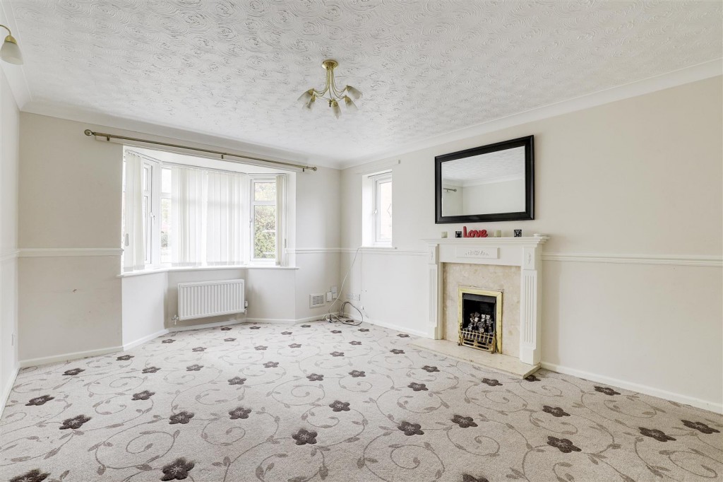 Franklin Close, Arnold, Nottinghamshire, NG5 8SG