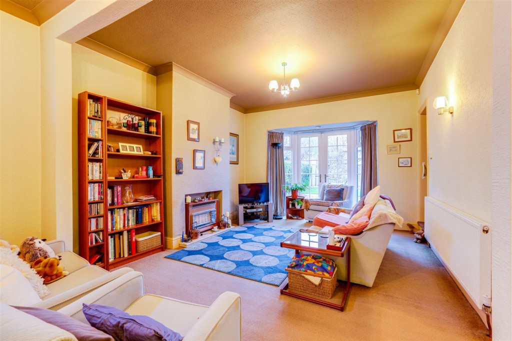 Derbyshire Lane, Hucknall, Nottinghamshire, NG15 7JX