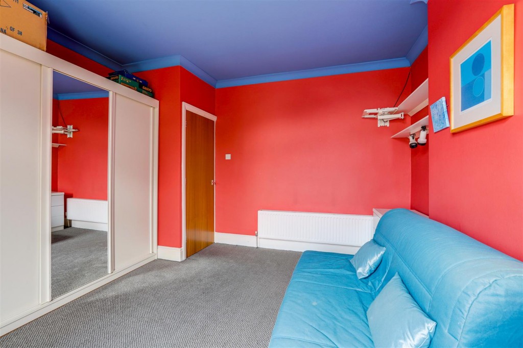 Derbyshire Lane, Hucknall, Nottinghamshire, NG15 7JX