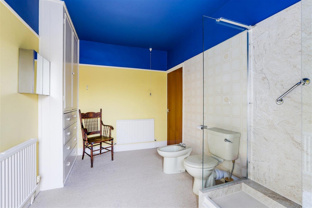 Derbyshire Lane, Hucknall, Nottinghamshire, NG15 7JX