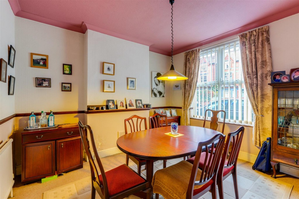 Derbyshire Lane, Hucknall, Nottinghamshire, NG15 7JX