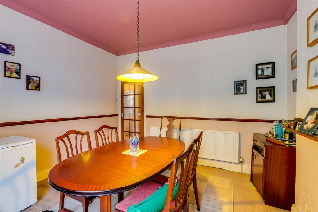 Derbyshire Lane, Hucknall, Nottinghamshire, NG15 7JX