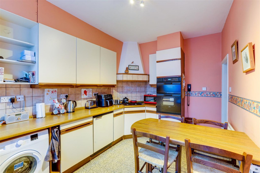 Derbyshire Lane, Hucknall, Nottinghamshire, NG15 7JX