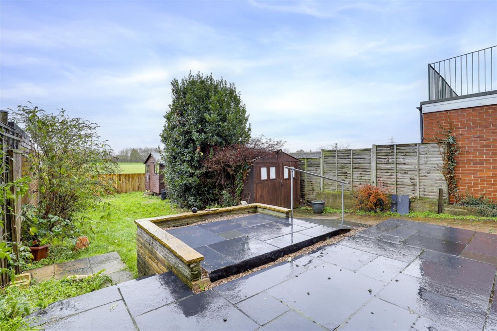 Owen Avenue, Long Eaton, Derbyshire, NG10 2FR