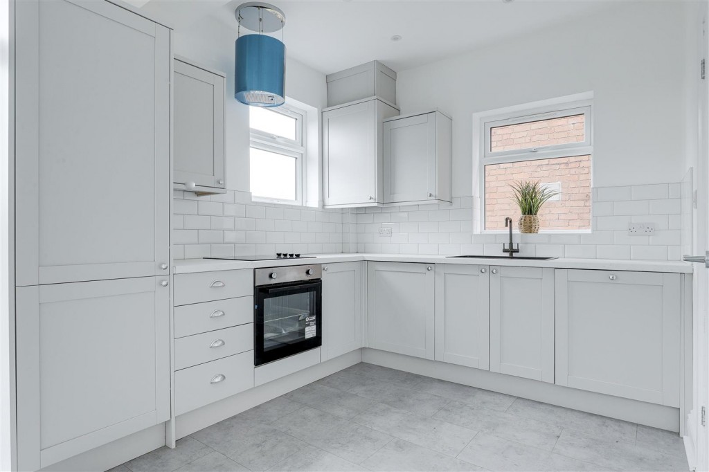 Owen Avenue, Long Eaton, Derbyshire, NG10 2FR