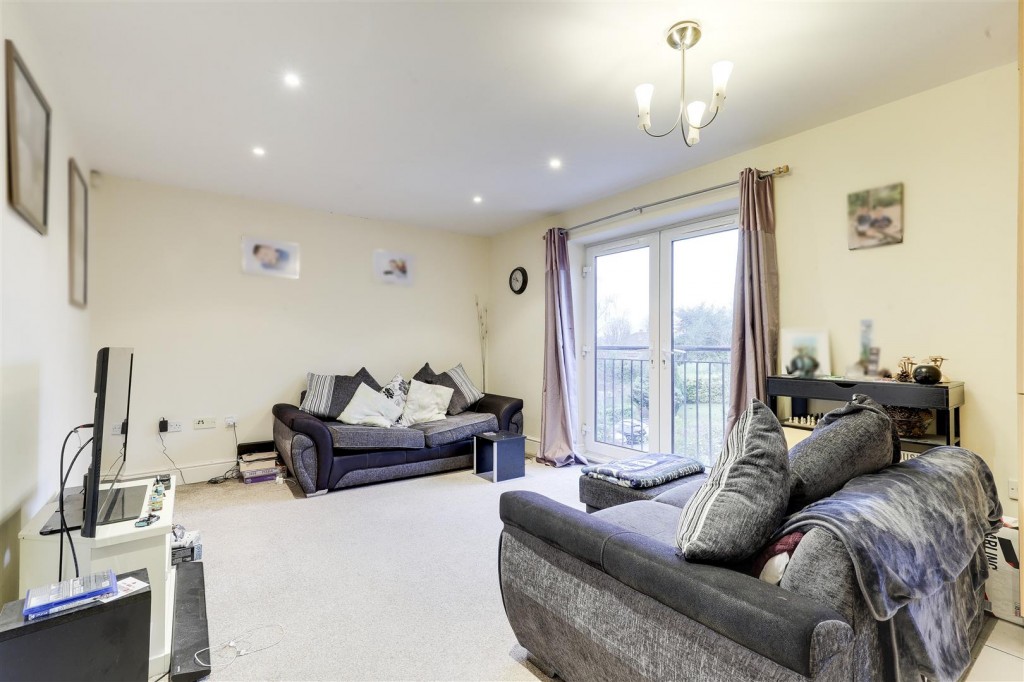 Woodthorpe Drive, Woodthorpe, Nottinghamshire, NG5 4GG