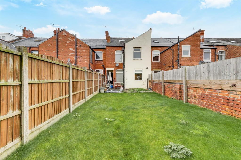 Co-Operative Avenue, Hucknall, Nottinghamshire, NG15 7AJ