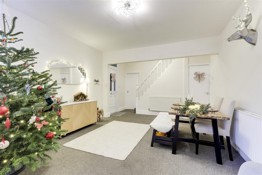 Co-Operative Avenue, Hucknall, Nottinghamshire, NG15 7AJ