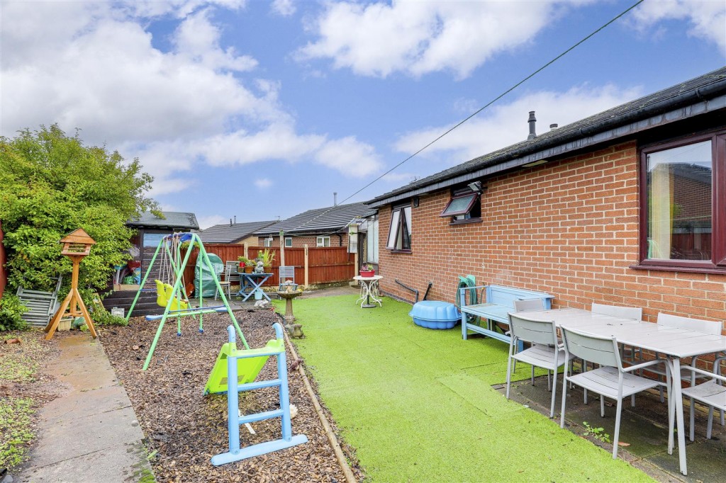 Graylands Road, Bilborough, Nottinghamshire, NG8 4FE