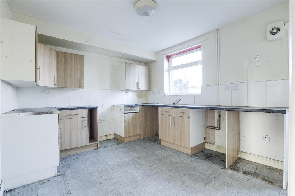 Walesby Lane, New Ollerton, Newark, NG22 9UX